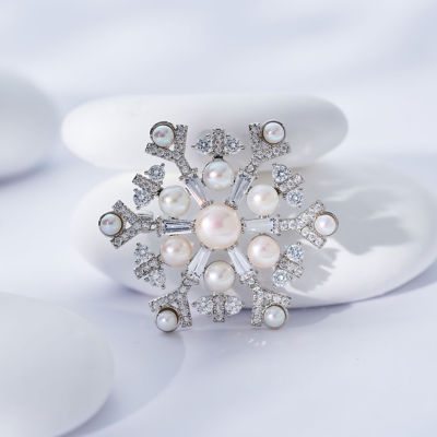 Pearly Lustre Elegant Freshwater Pearl Brooch WC00113 3