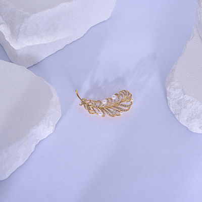 Pearly Lustre Top Grade Freshwater Pearl Brooch WC00080| FEATHER 6