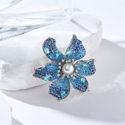 Pearly Lustre Elegant Freshwater Pearl Brooch WC00072 6