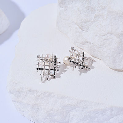 Pearly Lustre Top Grade Freshwater Pearl Earrings WE00852 | TWEED 4