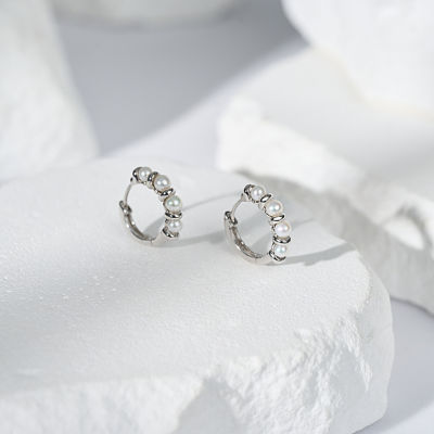Pearly Lustre Elegant Freshwater Pearl Earrings WE00919 2