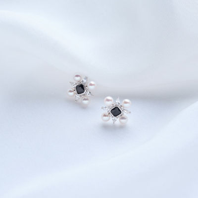 Pearly Lustre Top Grade Freshwater Pearl Earrings WE00897 | TWEED 4
