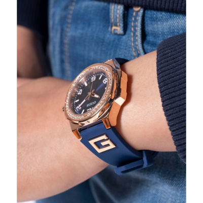GUESS Women 36mm Rose Gold Case & Silicone Watch (GW0617L3) 6