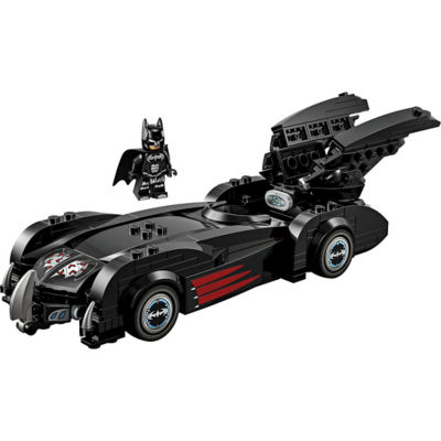 LEGO 乐高 76333 蝙蝠侠与罗宾™蝙蝠战车™ 3