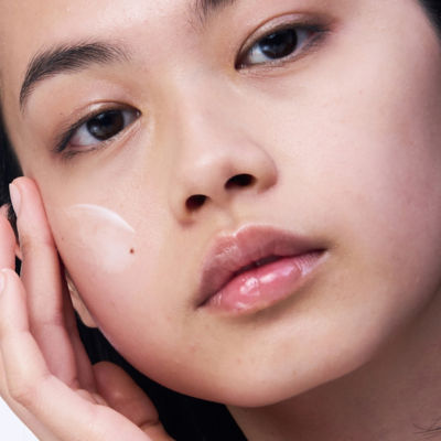 CLARINS Bright Plus [ADVANCED] Brightening Milky Emulsion 4