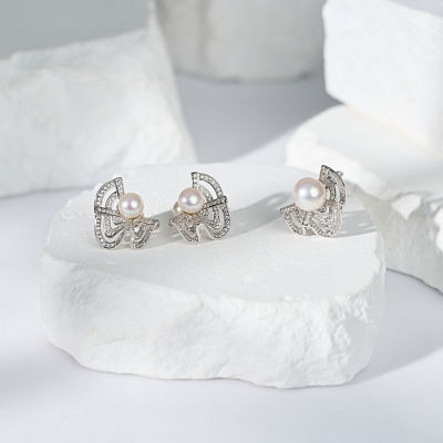 Pearly Lustre Top Grade Freshwater Pearl Earrings WE00920 8