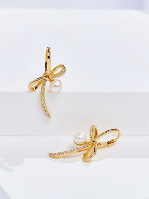Pearly Lustre Top Grade Freshwater Pearl Earrings WE01045 | RIBBON 4