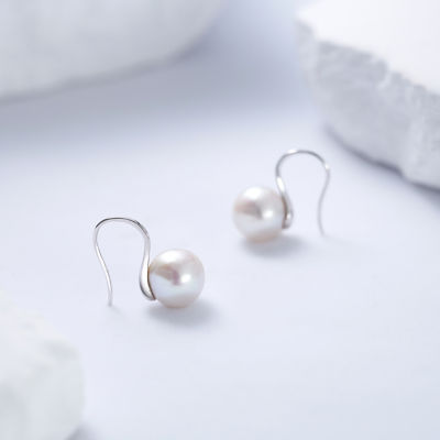 Pearly Lustre Edison Round Pearl Earrings WE00781 2