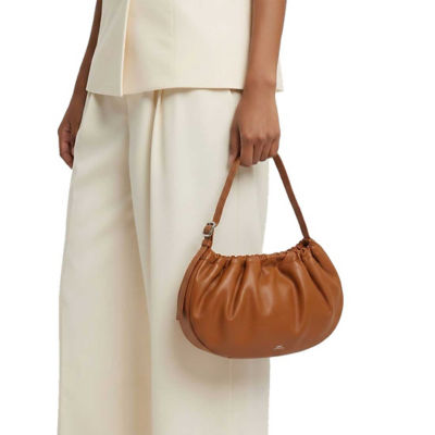 A.P.C. Sac Ninon Hoop Bag Camel PUAAT-F67049 4