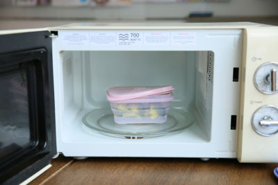 Living Creator Push Lock Rectangular Collapsible Lunch Box 400ml 7