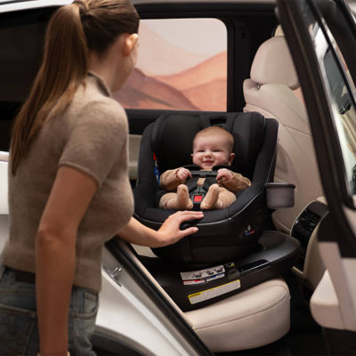 Nuna REVV maxx Car Seat 7