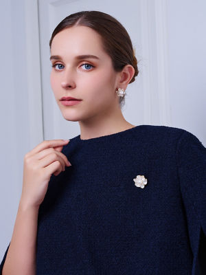 Pearly Lustre Elegant Freshwater Pearl Brooch WC00101 | ORCHID 5