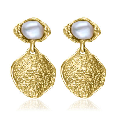 Pearly Lustre Elegant Freshwater Pearl Earrings WE01069 | SANDS 1