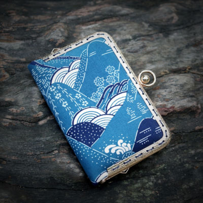 COCOONESE Kiss Clasp Card Holder - Yamano Valley 7