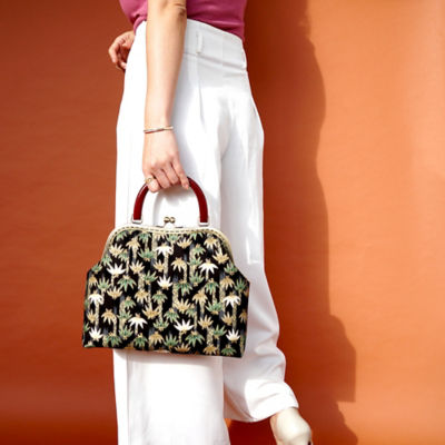 COCOONESE Clasp Handbag - Bamboo Forest (Black) 5