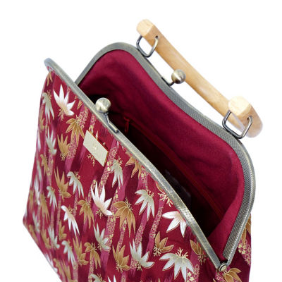 COCOONESE Clasp Handbag - Bamboo Forest (Red) 3