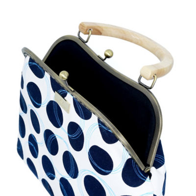 COCOONESE Clasp Handbag - Dotted B&W 3