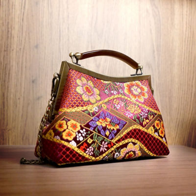 COCOONESE Amber Resin Top Handle Bag - Kimono (Red) 4