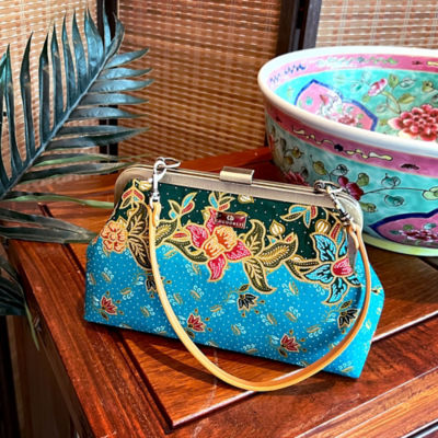 COCOONESE Underarm Bag - Canva (Blue) 5