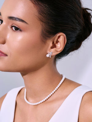 Pearly Lustre Top Grade Freshwater Pearl Earrings WE00999 | BUTTERFLY 5