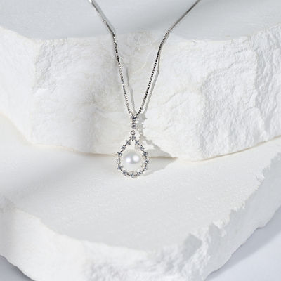 Pearly Lustre Top Grade Freshwater Pearl Necklace WN00764 | CELESTE 6
