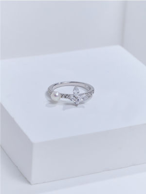 Pearly Lustre Top Grade Freshwater Pearl Ring WR00443 | BUTTERFLY 2