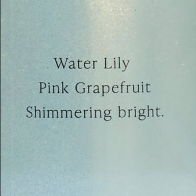 VICTORIA'S SECRET Aqua Kiss Shimmer Mist 2