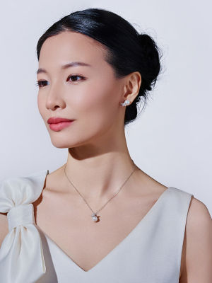 Pearly Lustre Top Grade Freshwater Pearl Necklace WN00881 | BUTTERFLY 5