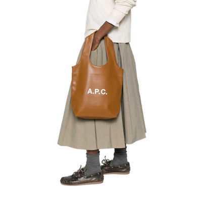 A.P.C. Ninon Small Tote Bag Camel PUAAT-M61861 4