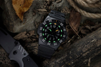 Luminox 海軍藍 3550 系列 (LM3551) 8