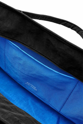 Beyond The Vines Crunch Carryall 03 14