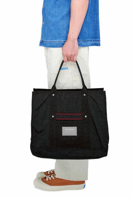 Beyond The Vines Crunch Carryall 03 7