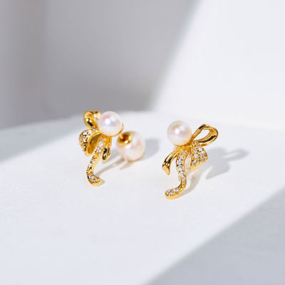 Pearly Lustre Top Grade Freshwater Pearl Earrings WE01003 | RIBBON 6