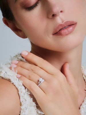 Pearly Lustre Top Grade Freshwater Pearl Ring WR00324 | SAFARI 5