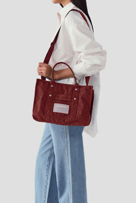 Beyond The Vines Crunch Carryall 01 3