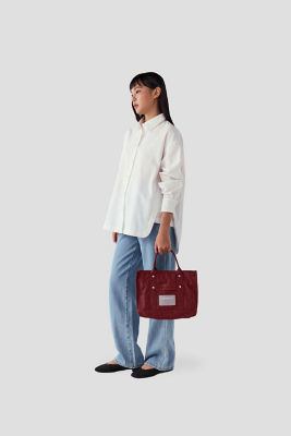 Beyond The Vines Crunch Carryall 01 5