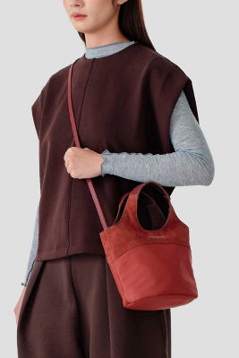 Beyond The Vines Extra Small Studio Tote 3