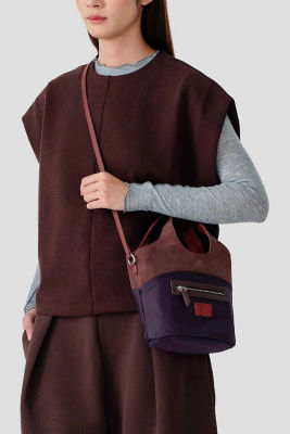 Beyond The Vines Extra Small Studio Tote 4