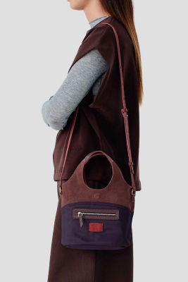 Beyond The Vines Extra Small Studio Tote 8