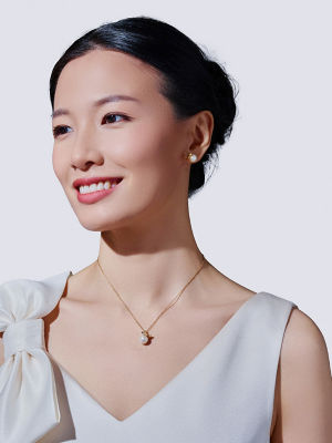 Pearly Lustre Top Grade Freshwater Pearl Necklace WN00882 | BUTTERFLY 3
