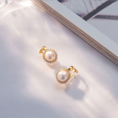 Pearly Lustre Clip-On Freshwater Pearl Earrings WE00601 6