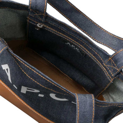 A.P.C. Axel Small Unisex Tote Bag Caramel COHLO-M61568 4