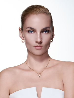 Pearly Lustre Top Grade Freshwater Pearl Necklace WN00919 | SANDS 7