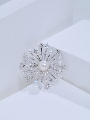 Pearly Lustre Top Grade Freshwater Pearl Brooch WC00137 | SNOWFLAKE 2