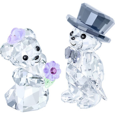 swarovski christmas kris bear 2021